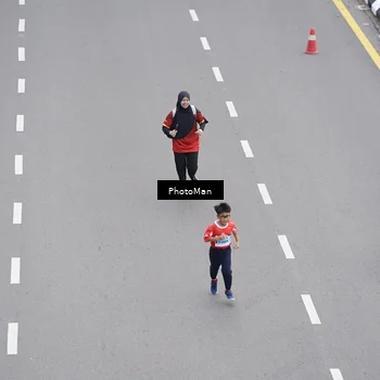Runner Photo 8094782
