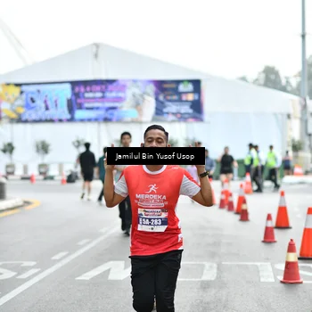Runner Photo 8094815