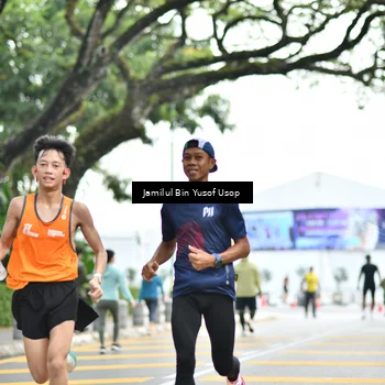 Runner Photo 8094851