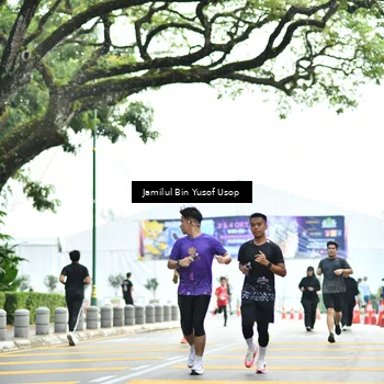 Runner Photo 8094856