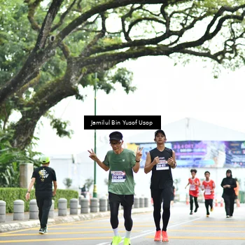 Runner Photo 8094858