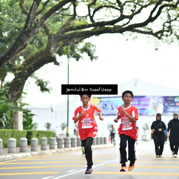 Runner Photo 8094860