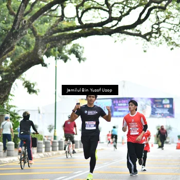 Runner Photo 8094891