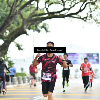 Runner Photo 8094894