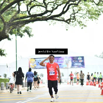 Runner Photo 8094947