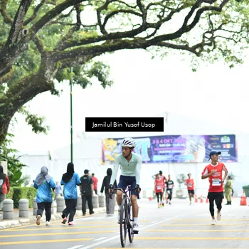 Runner Photo 8094973