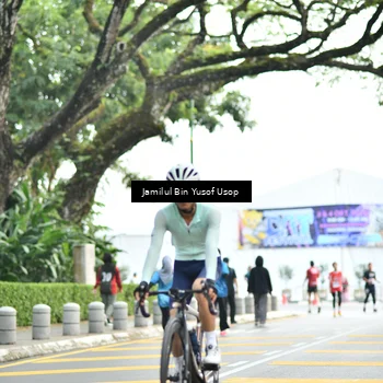 Runner Photo 8094975