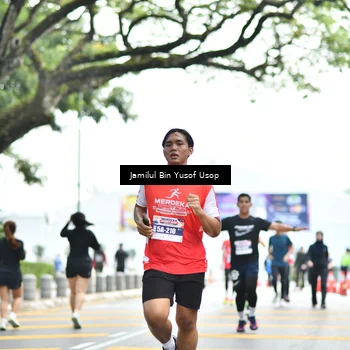 Runner Photo 8094983