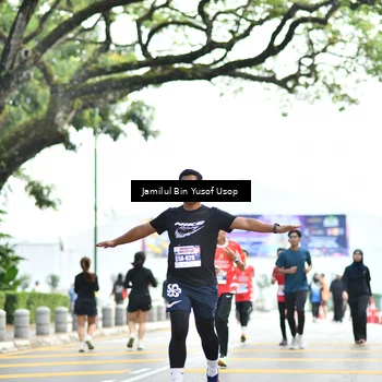 Runner Photo 8094987