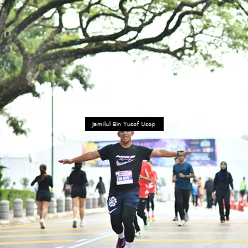 Runner Photo 8094991