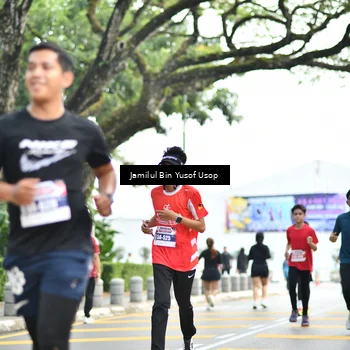 Runner Photo 8094998