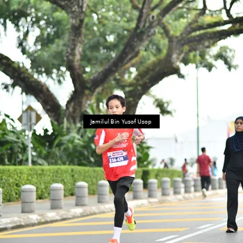 Runner Photo 8095001