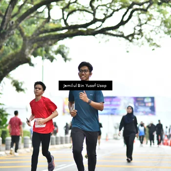 Runner Photo 8095002