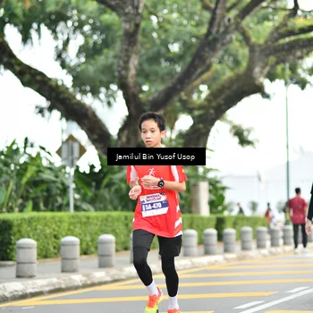 Runner Photo 8095003