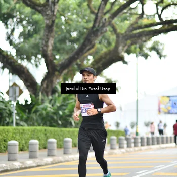 Runner Photo 8095011