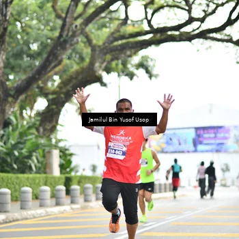 Runner Photo 8095044
