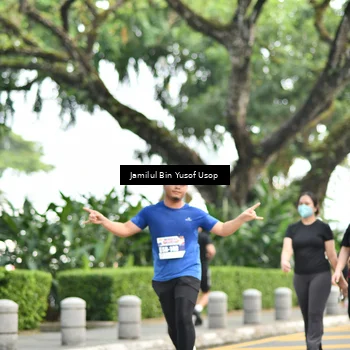Runner Photo 8095054