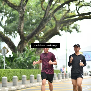 Runner Photo 8095082
