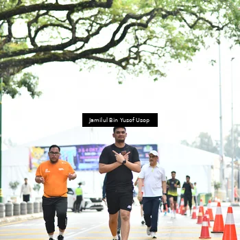 Runner Photo 8095087