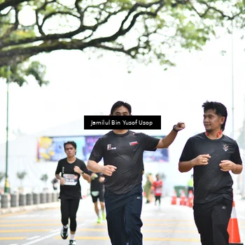 Runner Photo 8095109