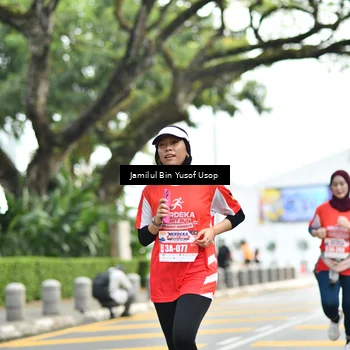 Runner Photo 8095240