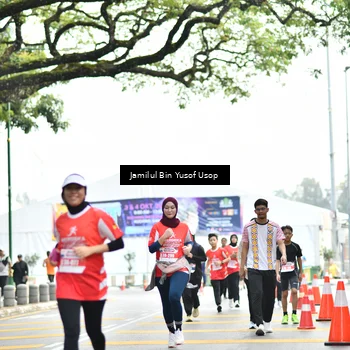 Runner Photo 8095244