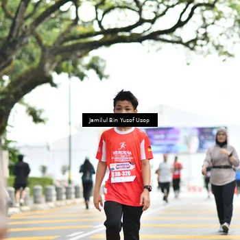 Runner Photo 8095251