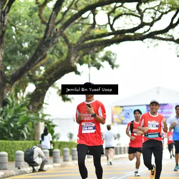 Runner Photo 8095260