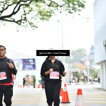 Runner Photo 8095272