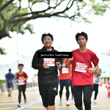 Runner Photo 8095292