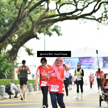 Runner Photo 8095304
