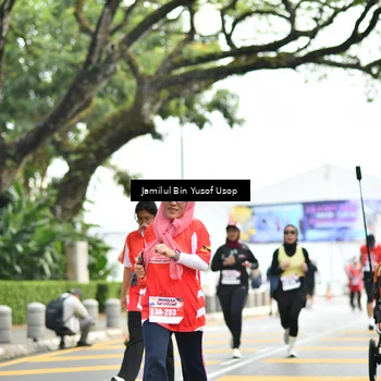 Runner Photo 8095305