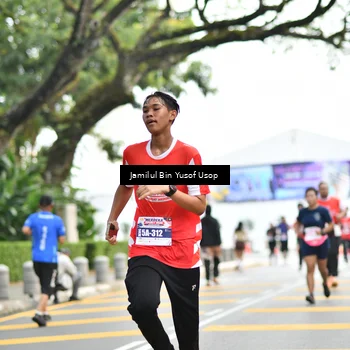 Runner Photo 8095345