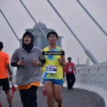 Runner Photo 8095347