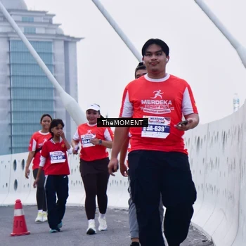 Runner Photo 8095351