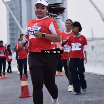 Runner Photo 8095356