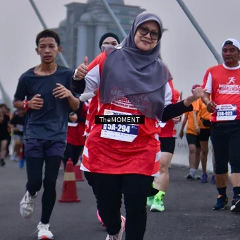 Runner Photo 8095362
