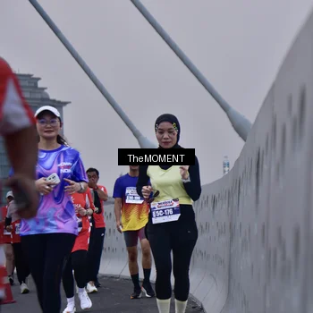 Runner Photo 8095371
