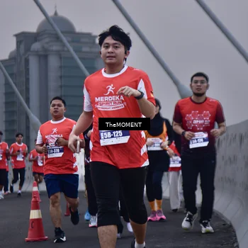 Runner Photo 8095393