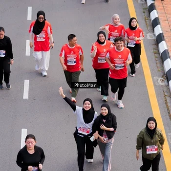 Runner Photo 8095404