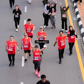 Runner Photo 8095405