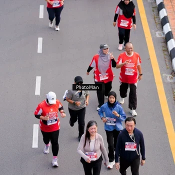 Runner Photo 8095411