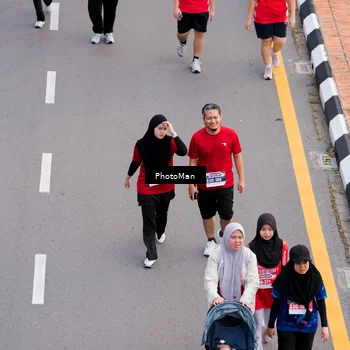 Runner Photo 8095428