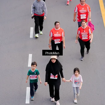 Runner Photo 8095431