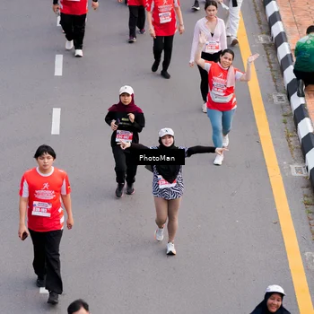 Runner Photo 8095436