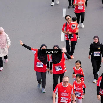 Runner Photo 8095455