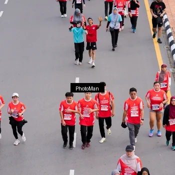 Runner Photo 8095459