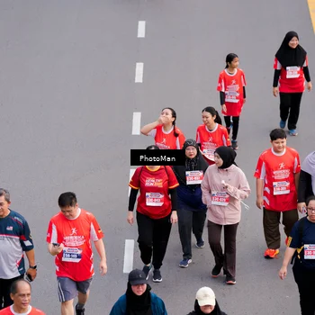 Runner Photo 8095492