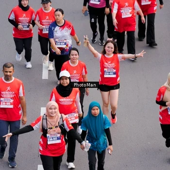 Runner Photo 8095524