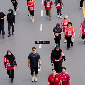 Runner Photo 8095542